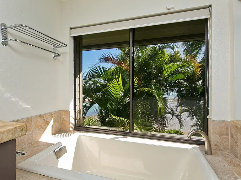 117 Maunalua Ave #C — Photo 22
