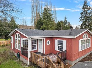 17329 Slow Ln, Mount Vernon, WA 98274