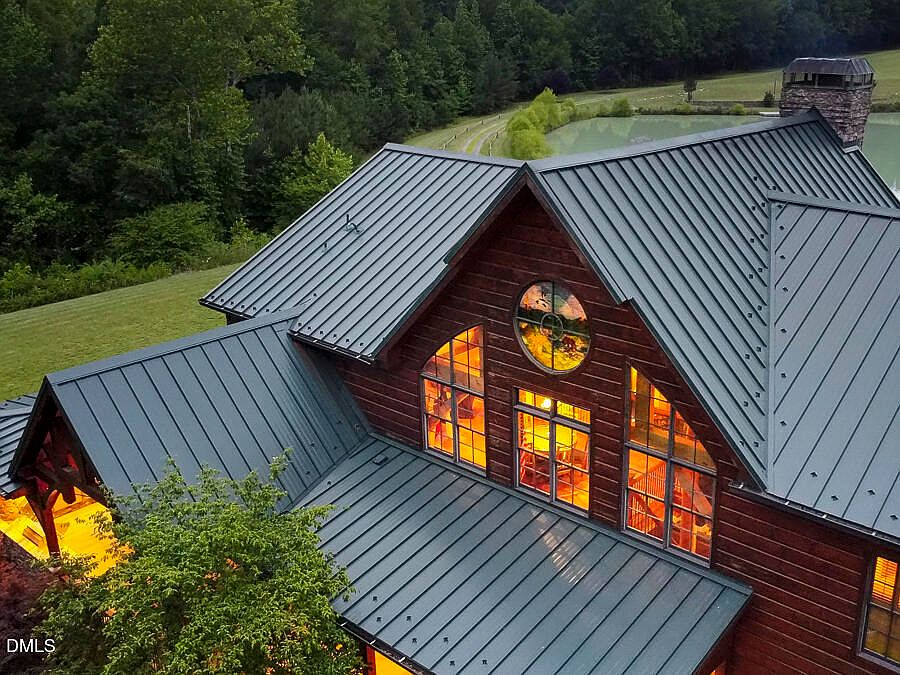 14th image of this home