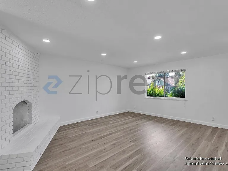 166 Madelia Pl — Photo 5