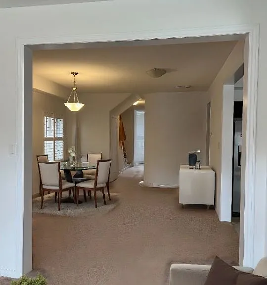 178 Seeley Ave — Photo 5