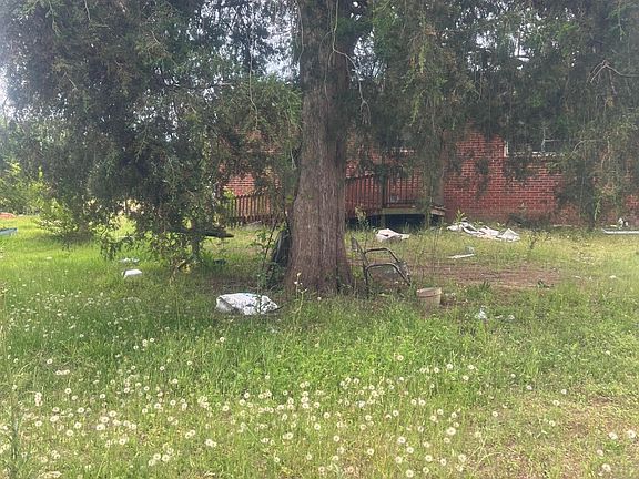 3rd image of 93 Soulville Cir