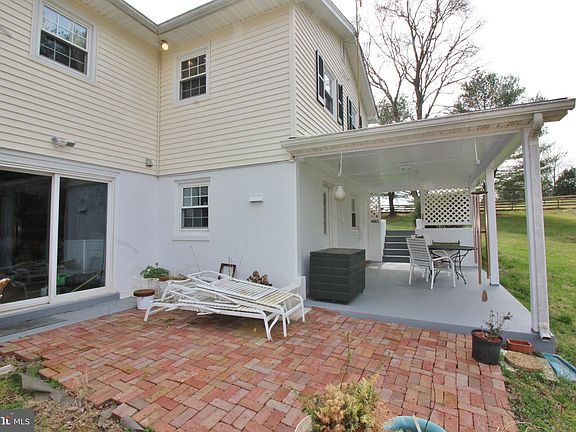 2nd image of 10166 Conde Rd
