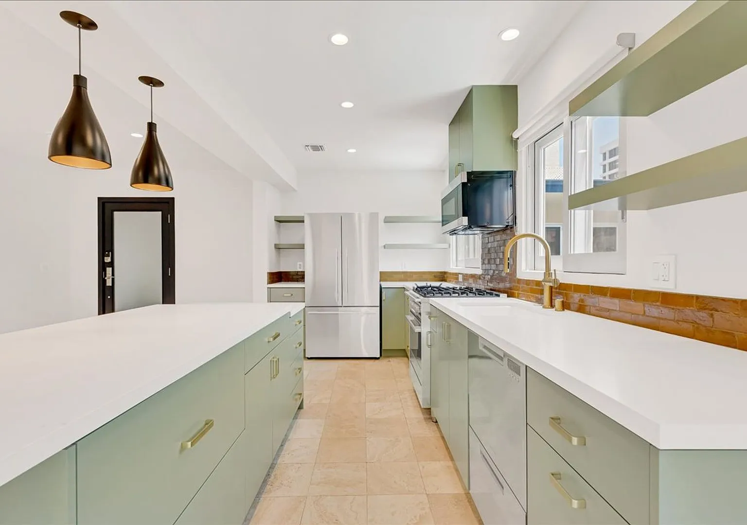 Welcome To The Hamilton | Reimagined Luxury Apartment Homes | Beverly Hills — Photo 2