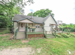 2550 W Rauch Rd, Temperance, MI 48182