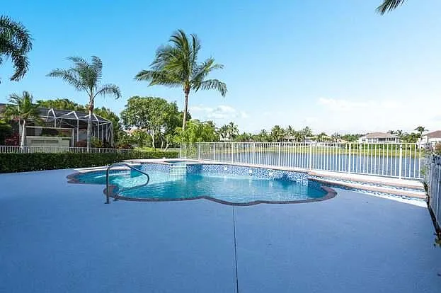 11836 Osprey Point Cir — Photo 33