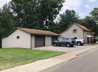 359 Deersville Ave, Uhrichsville, OH 44683
