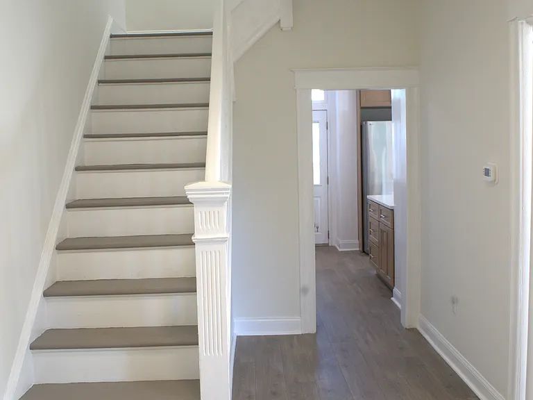 117 S Wickham Rd — Photo 24