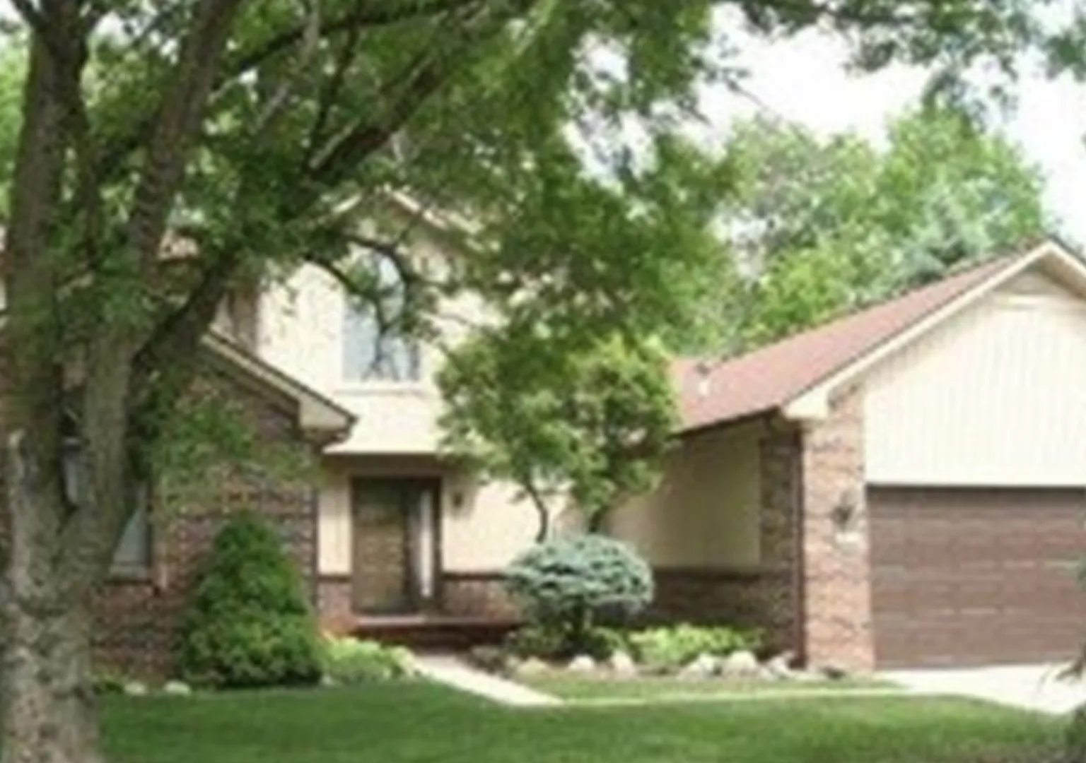 6171 Spring Vale — Photo 1