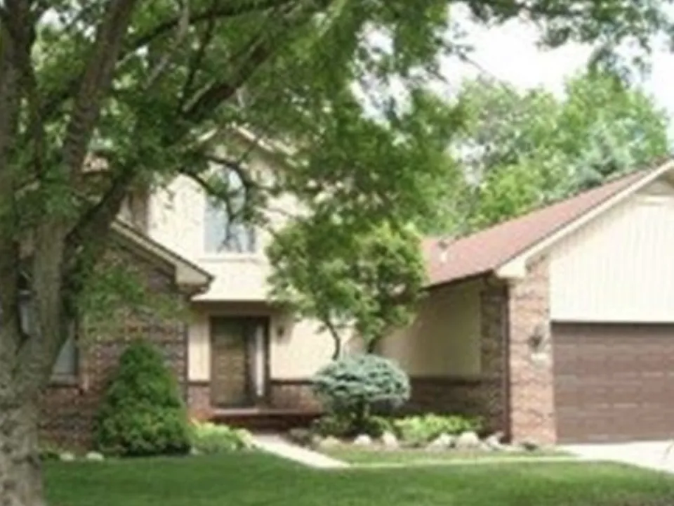6171 Spring Vale