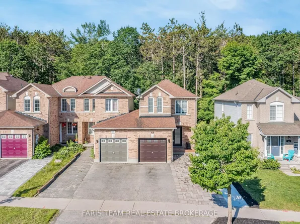 44 Hawthorne Cres, Barrie, ON L4N 9Y7