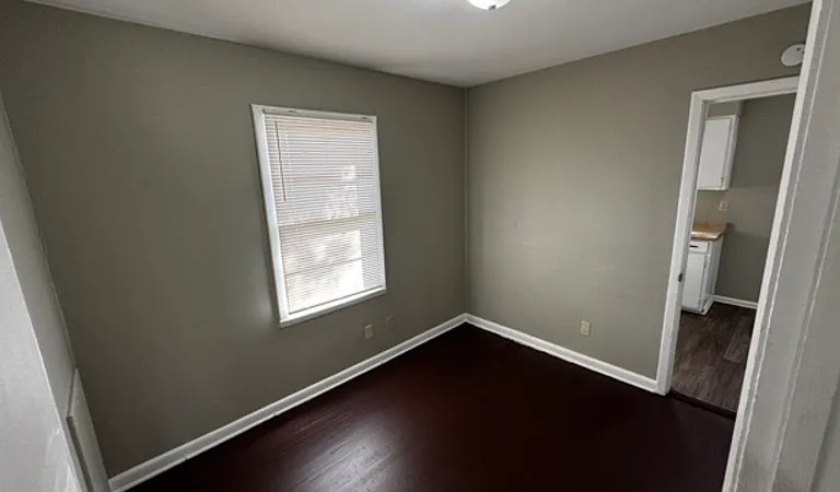 2183 Cassie Ave — Photo 7