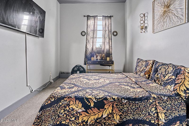 5th image of 47 Ten Broeck Street