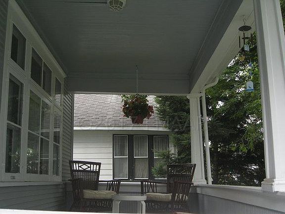 2nd image of 1021 4th St N