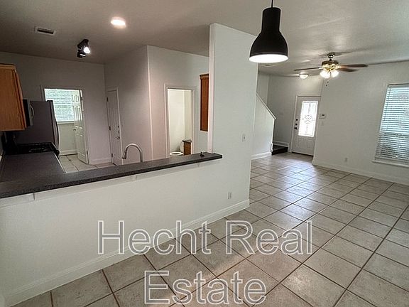 5th image of 5711 China Berry Rd