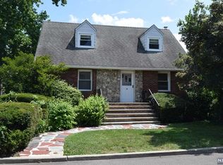 14 6th St FLOOR 1, Englewood Cliffs, NJ 07632