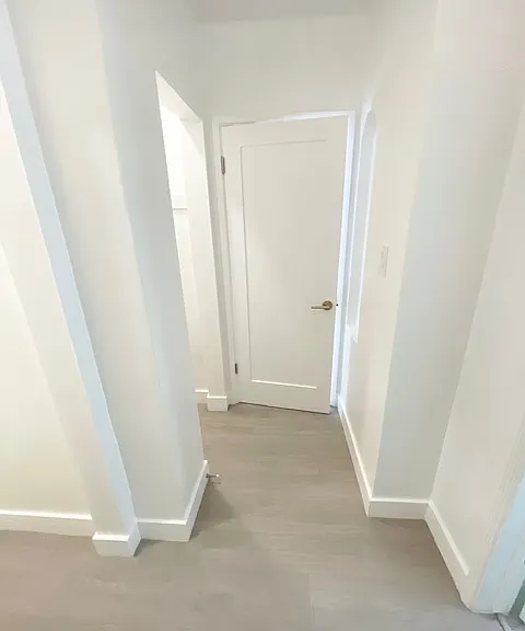128 S Reeves Dr #6 — Photo 11