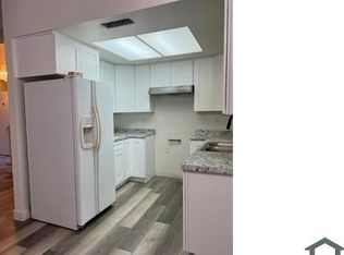 155 Lassen Pl APT B, Ontario, CA 91764