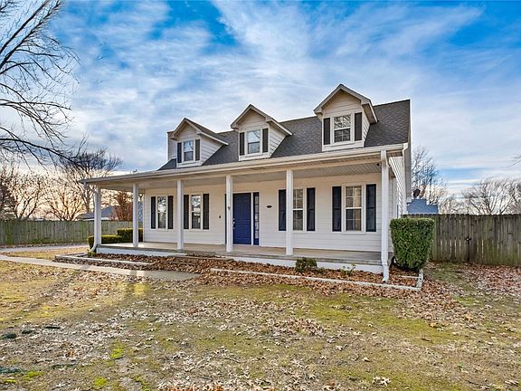 2nd image of 3404 N West Dr