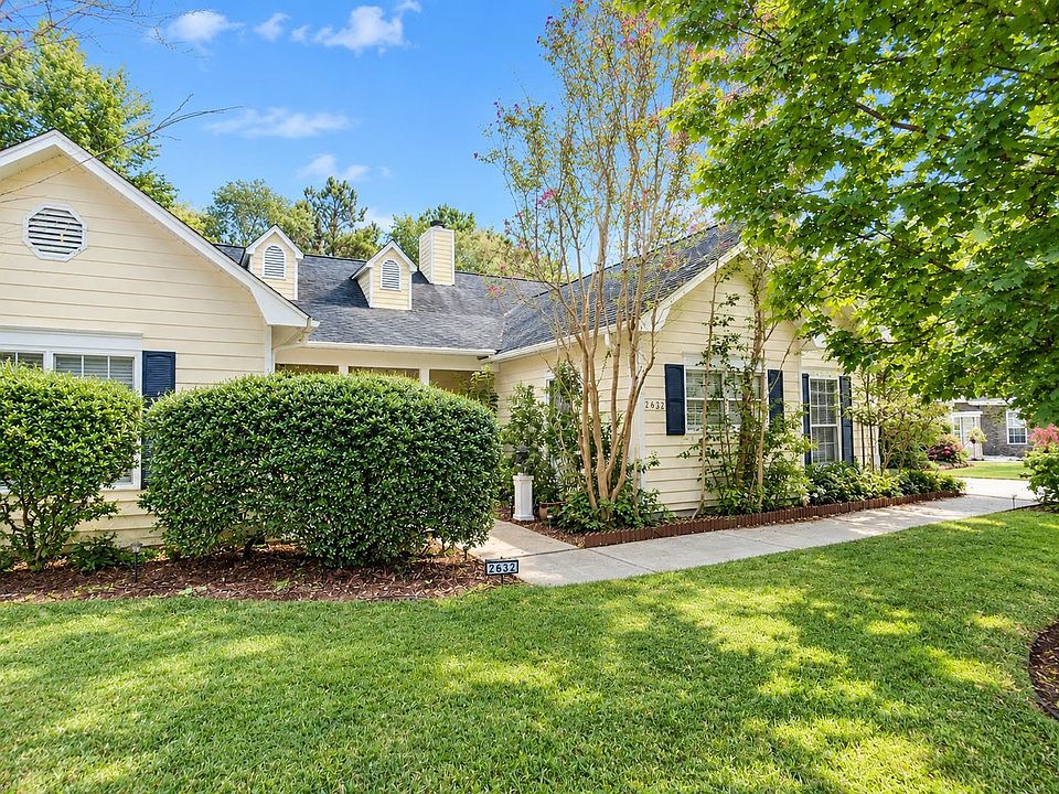 1st image of 2632 Brick Dr.