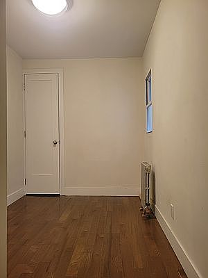 3rd image of 1710 2nd Ave APT 5R