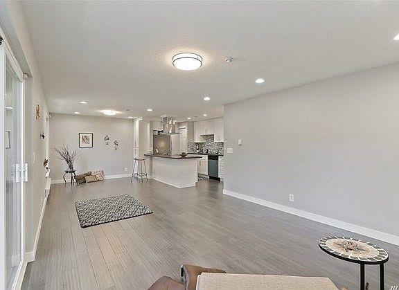 3rd image of 25720 114th Ave SE APT F201
