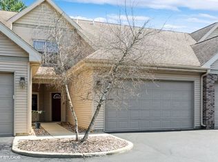 691 River St UNIT 3, Merrimac, WI 53561