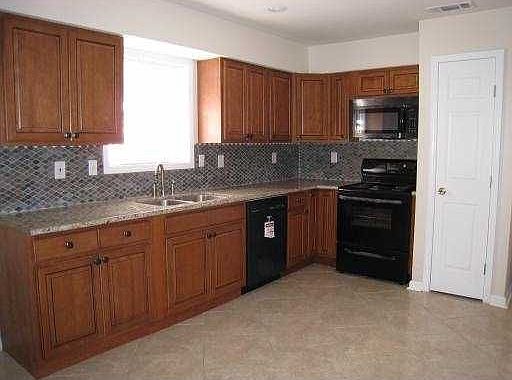 4th image of 7620 Morel St
