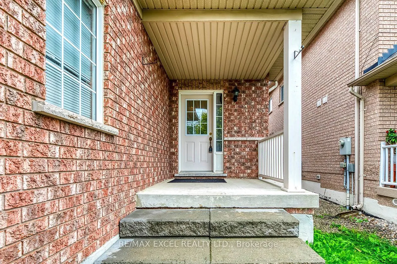 4 bed, $3,650 — Photo 2