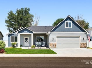 48 S Ravine Way, Nampa, ID 83687
