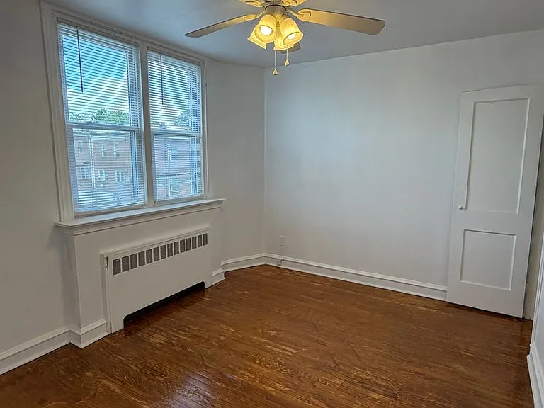 7925 Cedarbrook Avenue — Photo 24