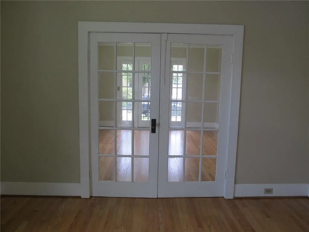2 bed, 800 sqft, $1,400 — Photo 4