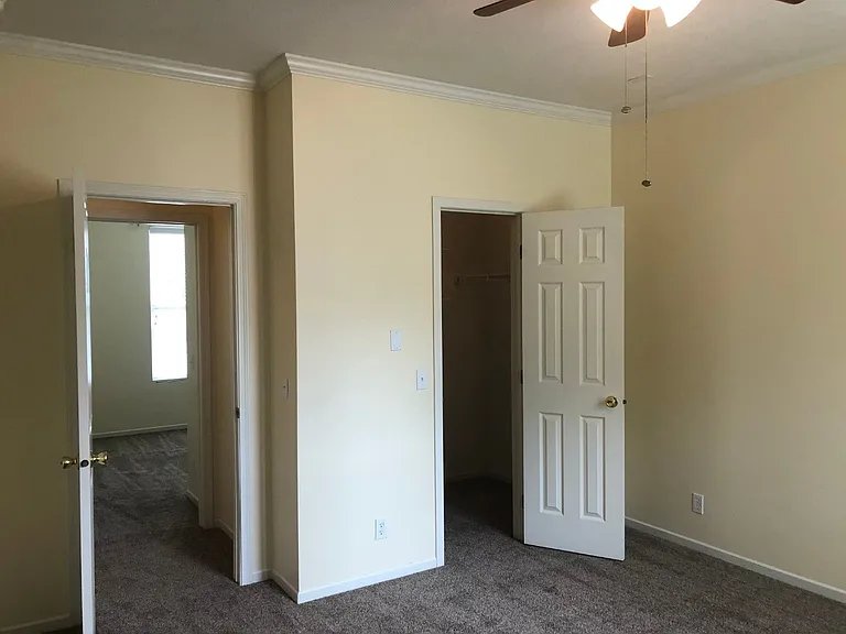 2913 Rahn Blvd — Photo 10