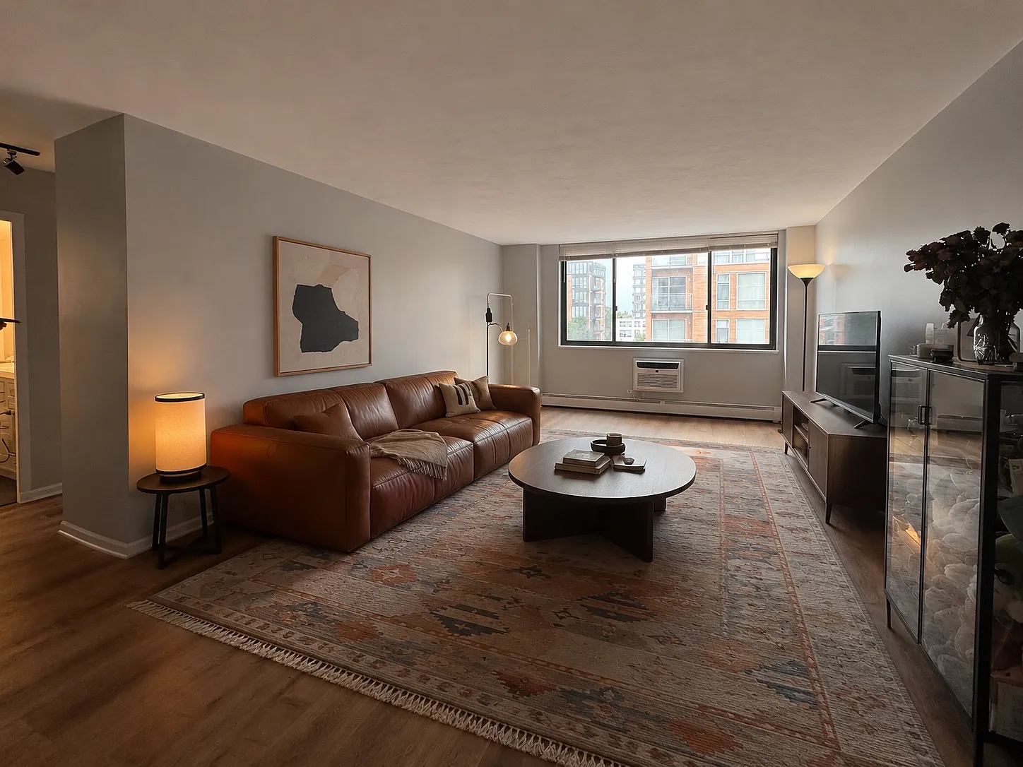 2 bed, $2,595 — Photo 2