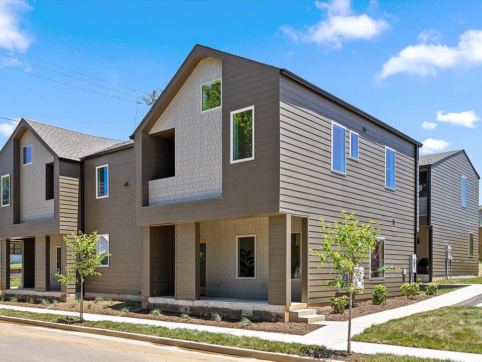 1st image of 2706 Long St #140