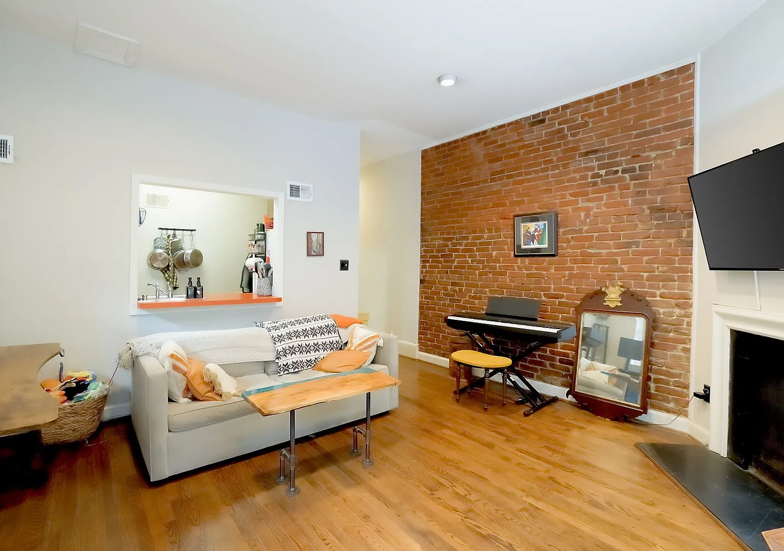 3322 N Street NW — Photo 4