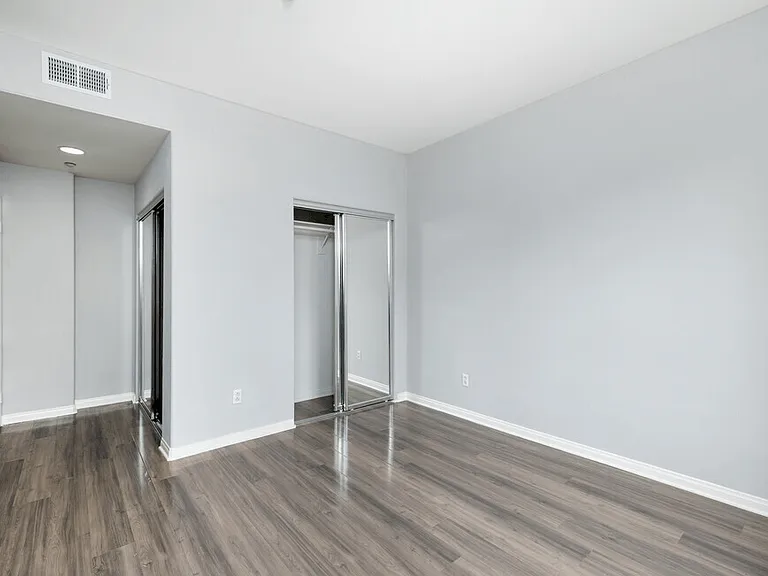 Lido Apartments - 3623 Jasmine Ave — Photo 17