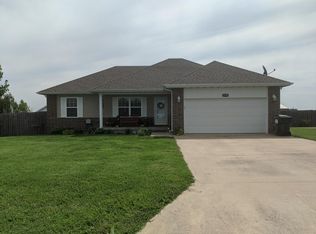 4758 S 130th Rd, Bolivar, MO 65613