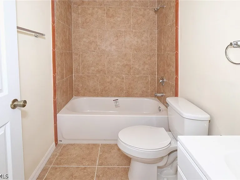 113 Cultural Park Blvd S — Photo 12