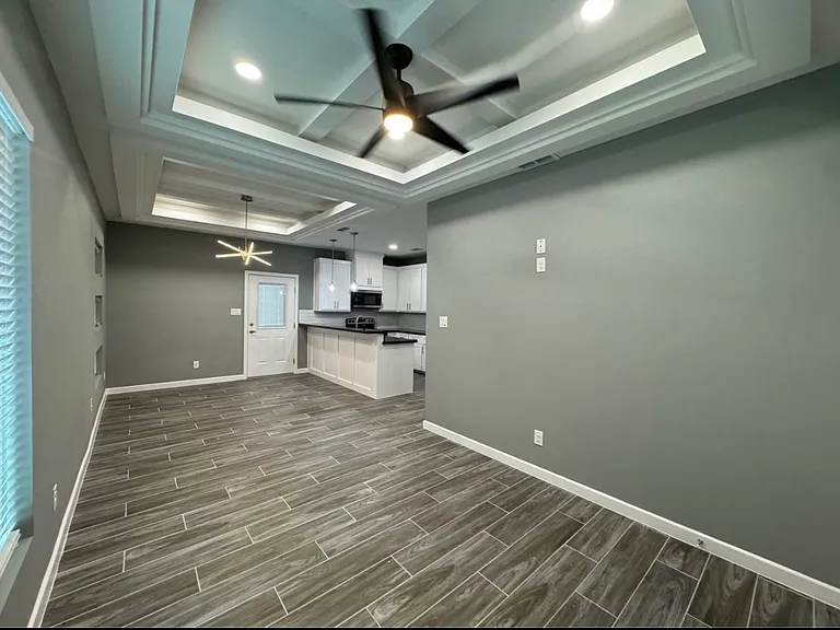 104 Lauryn Dr #2 — Photo 4