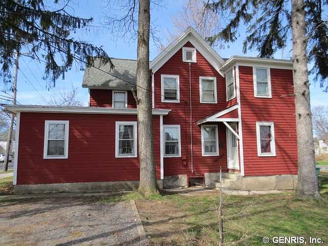2nd image of 311 N Main St