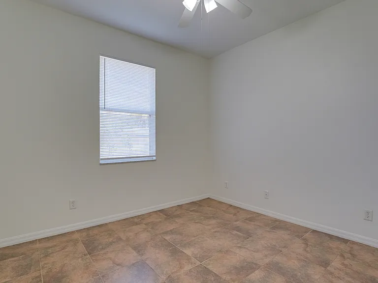 5279 Lovett Rd — Photo 31