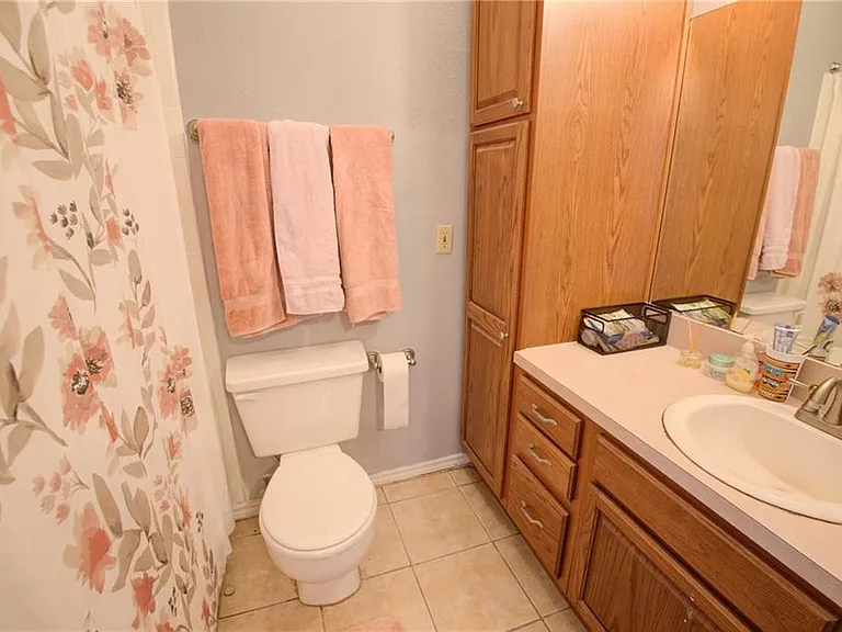 2606 Rio Grande St #101 — Photo 8