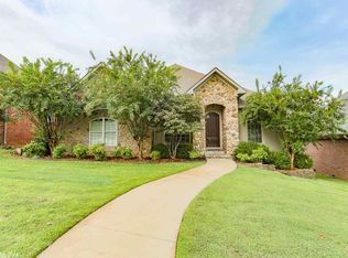 12 Bristol Ct, Little Rock, AR 72211