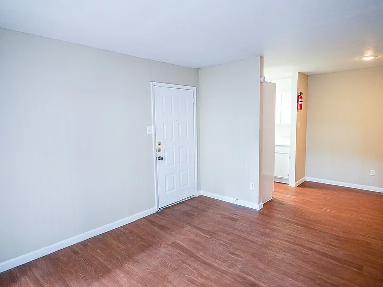 La Esencia Apartments — Photo 10
