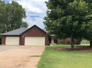1533 E Southwest 89th St, Mustang, OK 73064