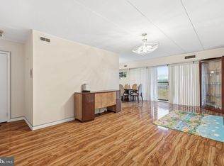8910 Krewstown Rd UNIT 118, Philadelphia, PA 19115