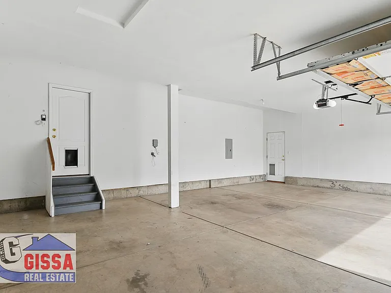 5532 Mountain Garland Dr — Photo 49