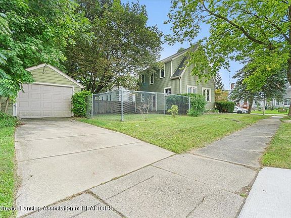 5th image of 2301 Strathmore Rd