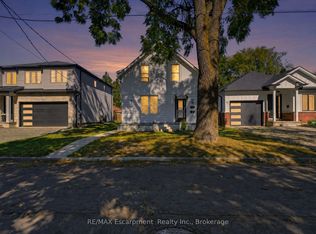 11 Charles St #1, Brantford, ON N3T1A9